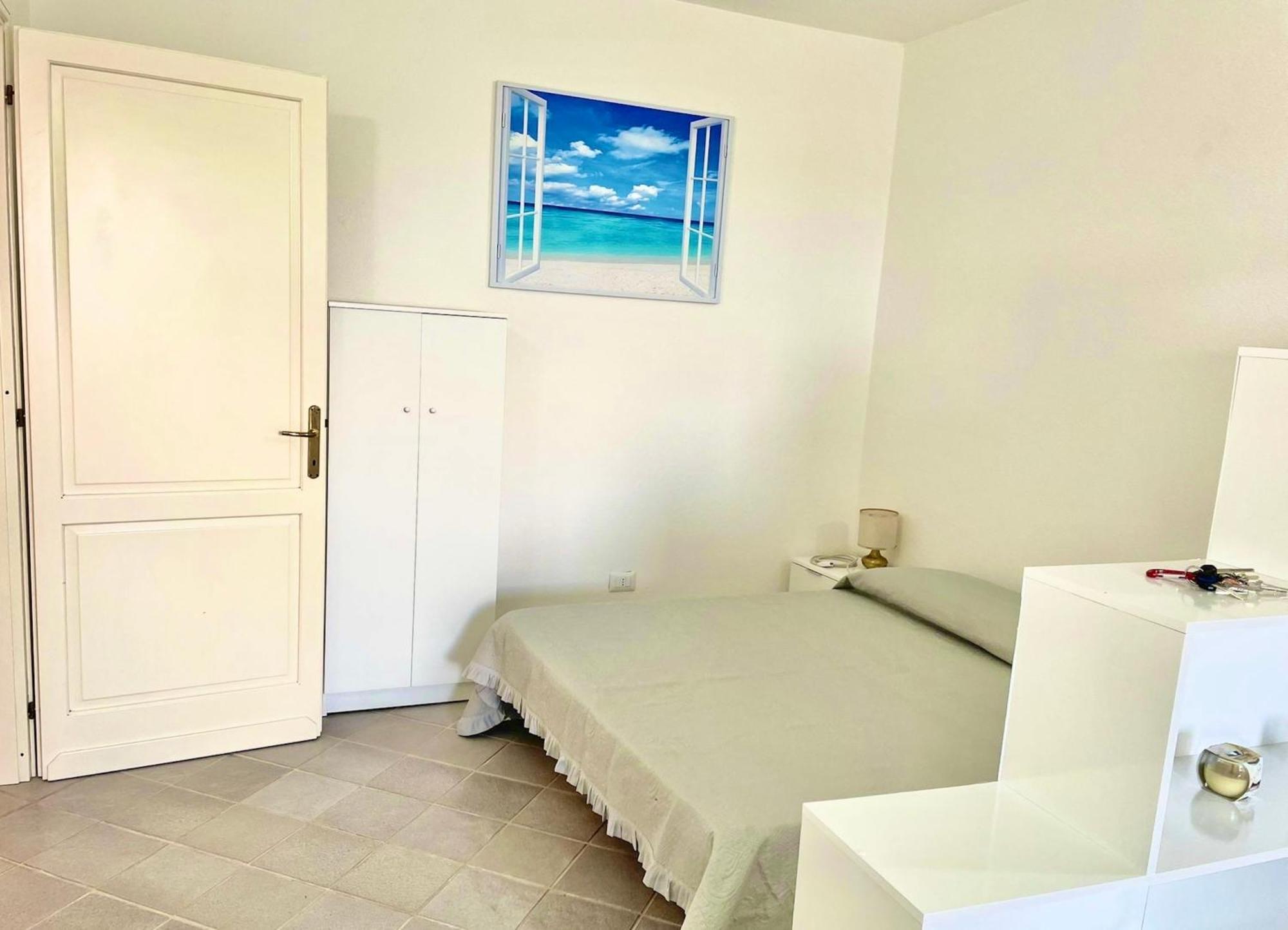 Iss Travel, Panoramic Sea View Ticino - 1 Bedroom Apartments 1,5 Km From The Beach San Teodoro  Buitenkant foto