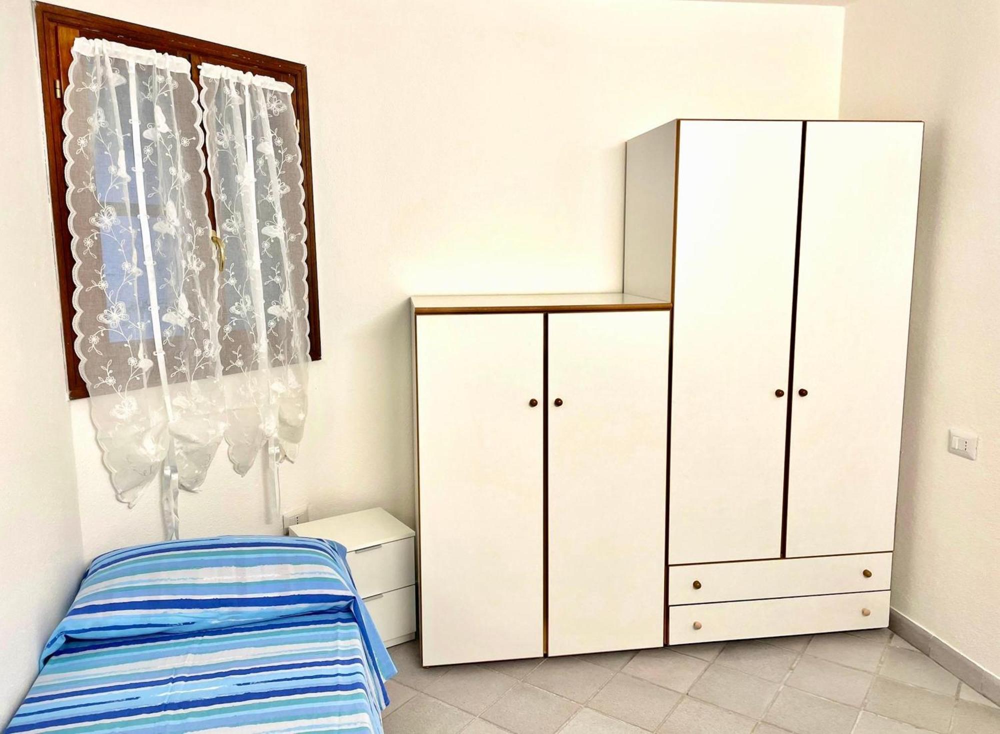 Iss Travel, Panoramic Sea View Ticino - 1 Bedroom Apartments 1,5 Km From The Beach San Teodoro  Buitenkant foto